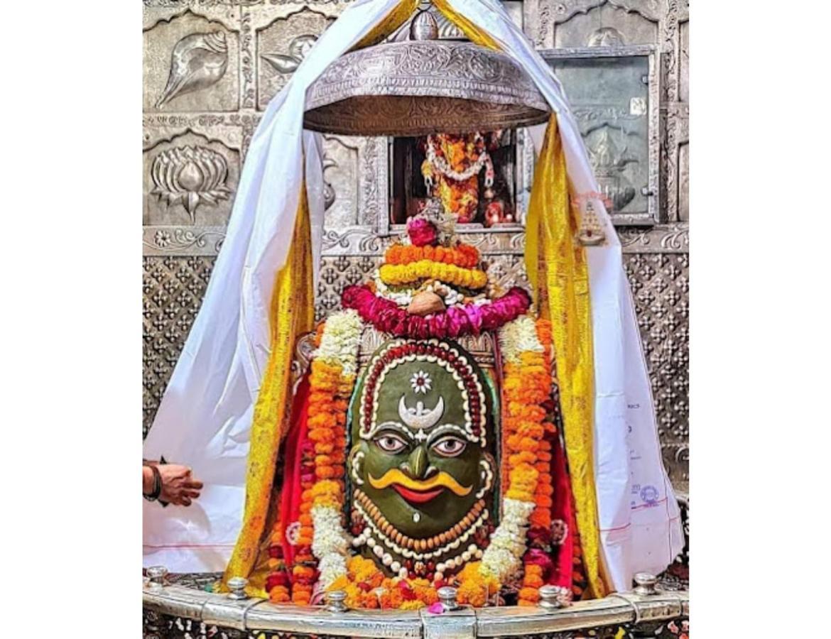 Hotel Mahakal Vishram, Ujjain Buitenkant foto