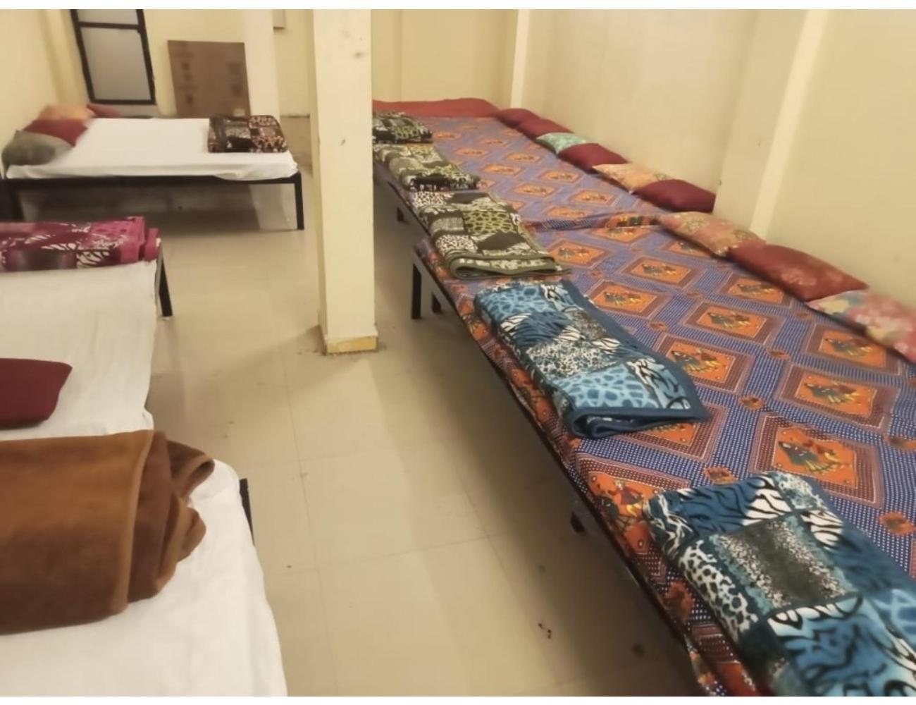 Hotel Mahakal Vishram, Ujjain Buitenkant foto
